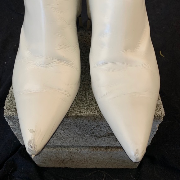 Pointed Boots - Picture 5 of 5